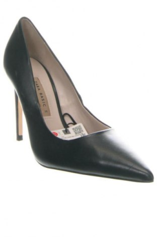 Дамски обувки Zara, Размер 39, Цвят Черен, Цена 46,99 лв.