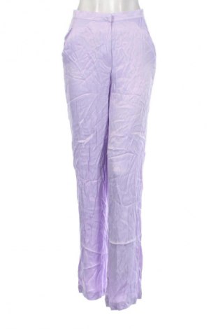 Damenhose ABOUT YOU x VIAM Studio, Größe S, Farbe Lila, Preis 38,99 €
