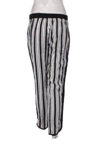 Γυναικείο παντελόνι Abercrombie & Fitch, Μέγεθος M, Χρώμα Πολύχρωμο, Τιμή 15,99 €