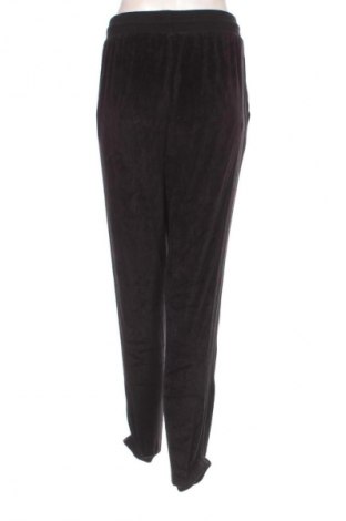 Dámské kalhoty  Adidas, Velikost S, Barva Černá, Cena  629,00 Kč