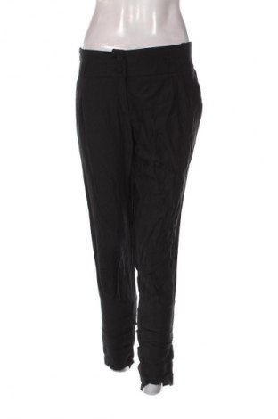 Damskie spodnie Amisu, Rozmiar XL, Kolor Czarny, Cena 46,99 zł