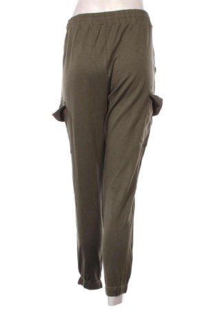 Дамски панталон Amisu, Размер XL, Цвят Зелен, Цена 17,99 лв.