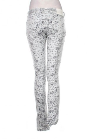 Damskie spodnie Armani Jeans, Rozmiar M, Kolor Kolorowy, Cena 393,10 zł