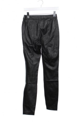 Дамски панталон BOSS, Размер XS, Цвят Черен, Цена 259,99 лв.