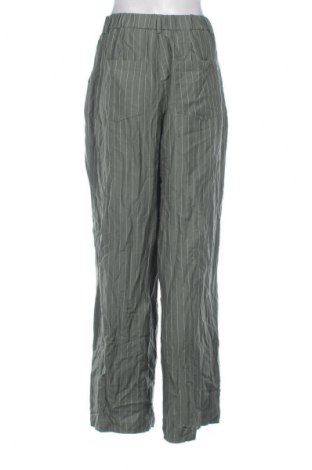 Pantaloni de femei BSB Collection, Mărime L, Culoare Verde, Preț 101,99 Lei