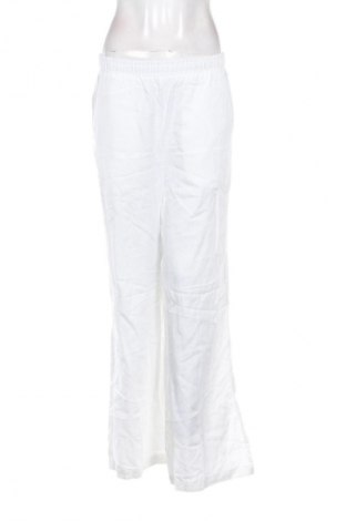 Damenhose Beloved, Größe S, Farbe Weiß, Preis 14,99 €