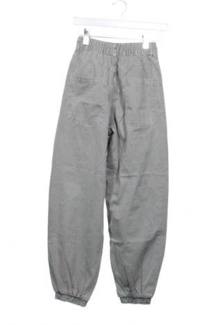 Dámske nohavice Bershka, Veľkosť XS, Farba Sivá, Cena  14,77 €