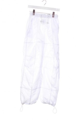 Női nadrág Bershka, Méret XXS, Szín Fehér, Ár 4 909 Ft