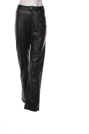 Damenhose Bershka, Größe S, Farbe Schwarz, Preis 16,99 €