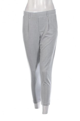 Pantaloni de femei Bershka, Mărime S, Culoare Gri, Preț 48,99 Lei