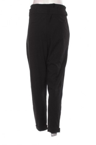 Női nadrág Bershka, Méret M, Szín Fekete, Ár 6 419 Ft