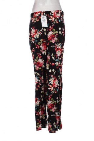 Női nadrág Bershka, Méret M, Szín Sokszínű, Ár 9 959 Ft