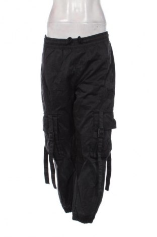 Női nadrág Bershka, Méret L, Szín Szürke, Ár 3 969 Ft