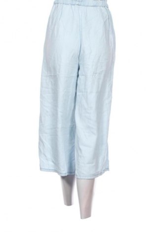 Дамски панталон Bershka, Размер S, Цвят Син, Цена 29,99 лв.