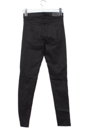Damenhose Bershka, Größe XS, Farbe Schwarz, Preis 14,83 €