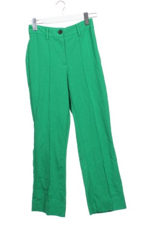 Дамски панталон Bershka, Размер XS, Цвят Зелен, Цена 16,99 лв.