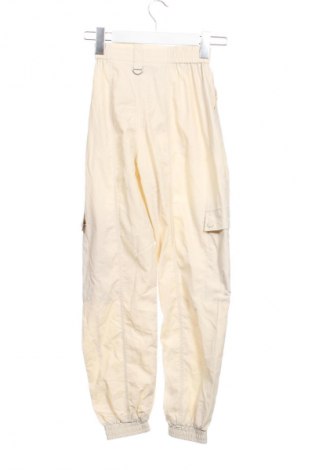 Női nadrág Bershka, Méret XXS, Szín Ekrü
, Ár 5 599 Ft