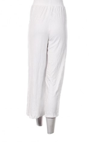 Γυναικείο παντελόνι Bpc Bonprix Collection, Μέγεθος M, Χρώμα Λευκό, Τιμή 11,99 €