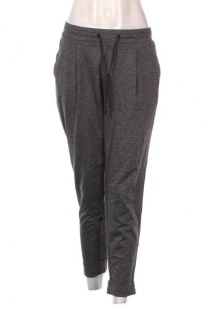 Γυναικείο παντελόνι C&A, Μέγεθος XL, Χρώμα Πολύχρωμο, Τιμή 9,99 €