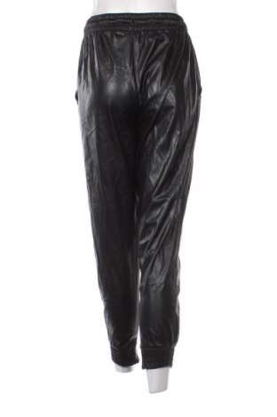 Дамски панталон Calliope, Размер M, Цвят Черен, Цена 23,99 лв.