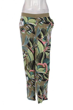 Дамски панталон Canda, Размер L, Цвят Многоцветен, Цена 23,99 лв.