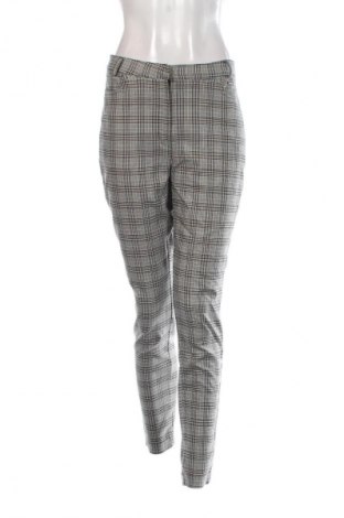 Pantaloni de femei Cotton Club, Mărime M, Culoare Multicolor, Preț 37,99 Lei