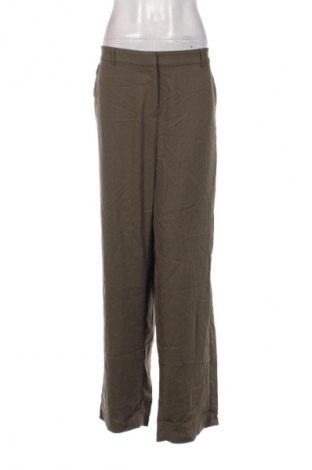 Damskie spodnie Cream, Rozmiar XL, Kolor Zielony, Cena 377,99 zł