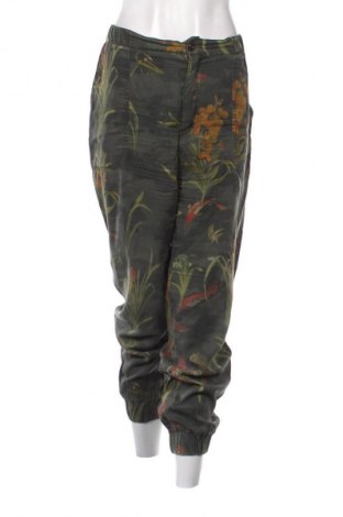 Γυναικείο παντελόνι Desigual, Μέγεθος XL, Χρώμα Πολύχρωμο, Τιμή 29,99 €