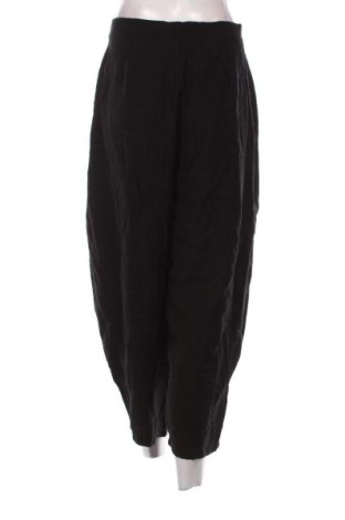 Damenhose Different, Größe L, Farbe Schwarz, Preis 44,99 €