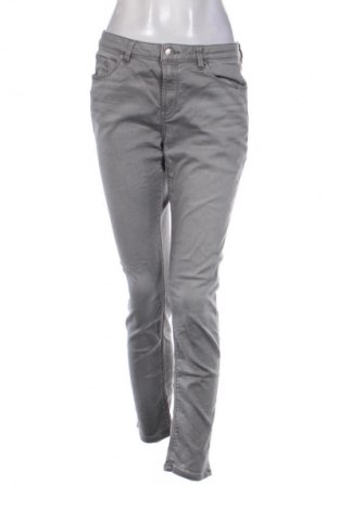 Női nadrág Esprit, Méret M, Szín Szürke, Ár 8 200 Ft