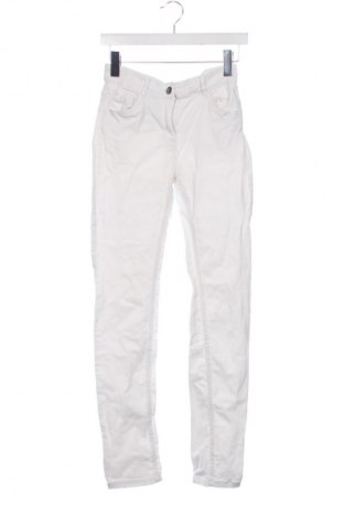 Dámské kalhoty  F&F, Velikost S, Barva Bílá, Cena  367,00 Kč