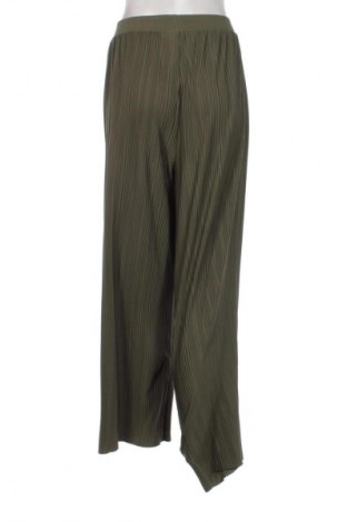 Γυναικείο παντελόνι F&F, Μέγεθος S, Χρώμα Πράσινο, Τιμή 15,00 €