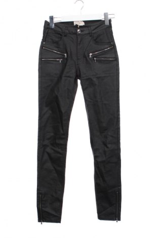 Pantaloni de femei Free Quent, Mărime S, Culoare Negru, Preț 128,99 Lei