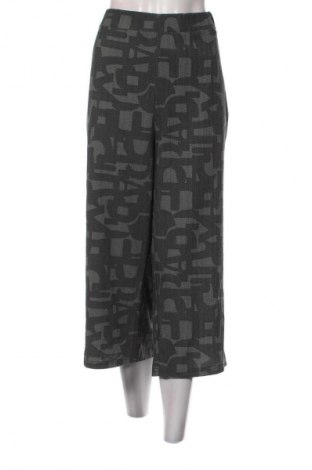 Дамски панталон Gina Benotti, Размер XL, Цвят Зелен, Цена 27,99 лв.