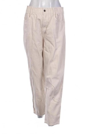 Дамски панталон H&M, Размер M, Цвят Бежов, Цена 28,88 лв.