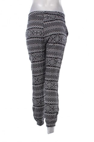 Pantaloni de femei Haily`s, Mărime M, Culoare Multicolor, Preț 33,99 Lei