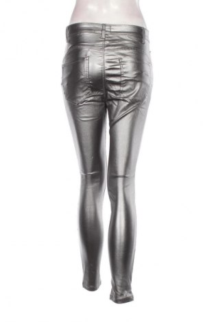 Damenhose Janina, Größe M, Farbe Silber, Preis € 7,99
