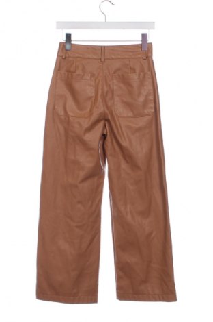 Дамски панталон Lefties, Размер XS, Цвят Кафяв, Цена 18,99 лв.