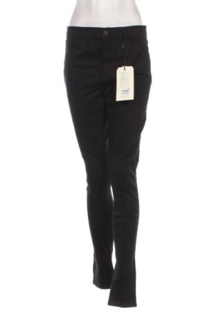 Γυναικείο παντελόνι Levi's, Μέγεθος L, Χρώμα Μαύρο, Τιμή 68,99 €