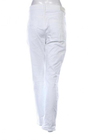 Дамски панталон Marc O'Polo, Размер L, Цвят Бял, Цена 56,99 лв.
