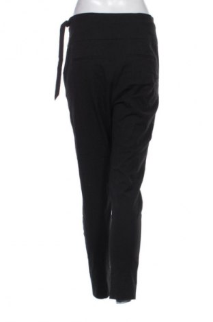 Дамски панталон Max Mara Studio, Размер M, Цвят Черен, Цена 255,00 лв.