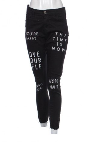 Damskie spodnie Miss Rj, Rozmiar L, Kolor Kolorowy, Cena 66,67 zł