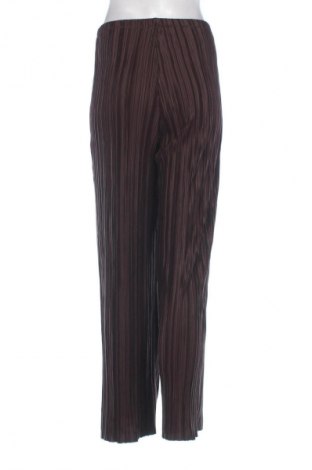 Damskie spodnie Missguided, Rozmiar S, Kolor Brązowy, Cena 67,41 zł