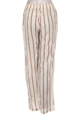 Pantaloni de femei New Look, Mărime S, Culoare Multicolor, Preț 145,99 Lei