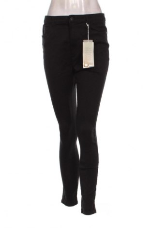 Дамски панталон ONLY, Размер L, Цвят Черен, Цена 25,99 лв.