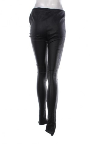 Дамски панталон ONLY, Размер S, Цвят Черен, Цена 62,99 лв.