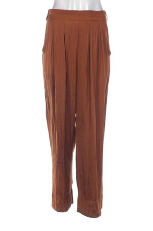Дамски панталон Oysho, Размер M, Цвят Кафяв, Цена 26,99 лв.
