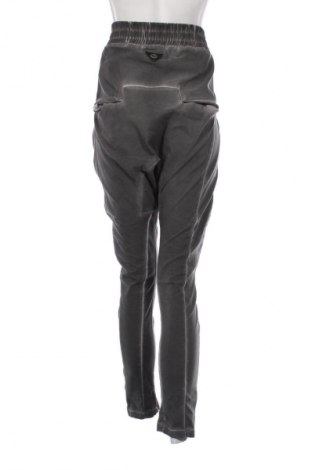 Дамски панталон Pause Jeans, Размер M, Цвят Сив, Цена 55,82 лв.