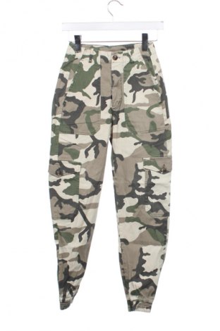 Dámske nohavice Pull&Bear, Veľkosť XXS, Farba Viacfarebná, Cena  14,83 €