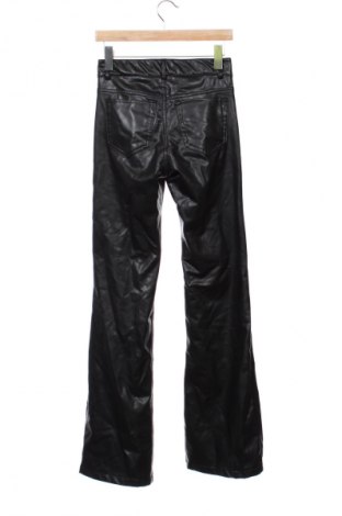 Dámske nohavice Pull&Bear, Veľkosť S, Farba Čierna, Cena  27,95 €